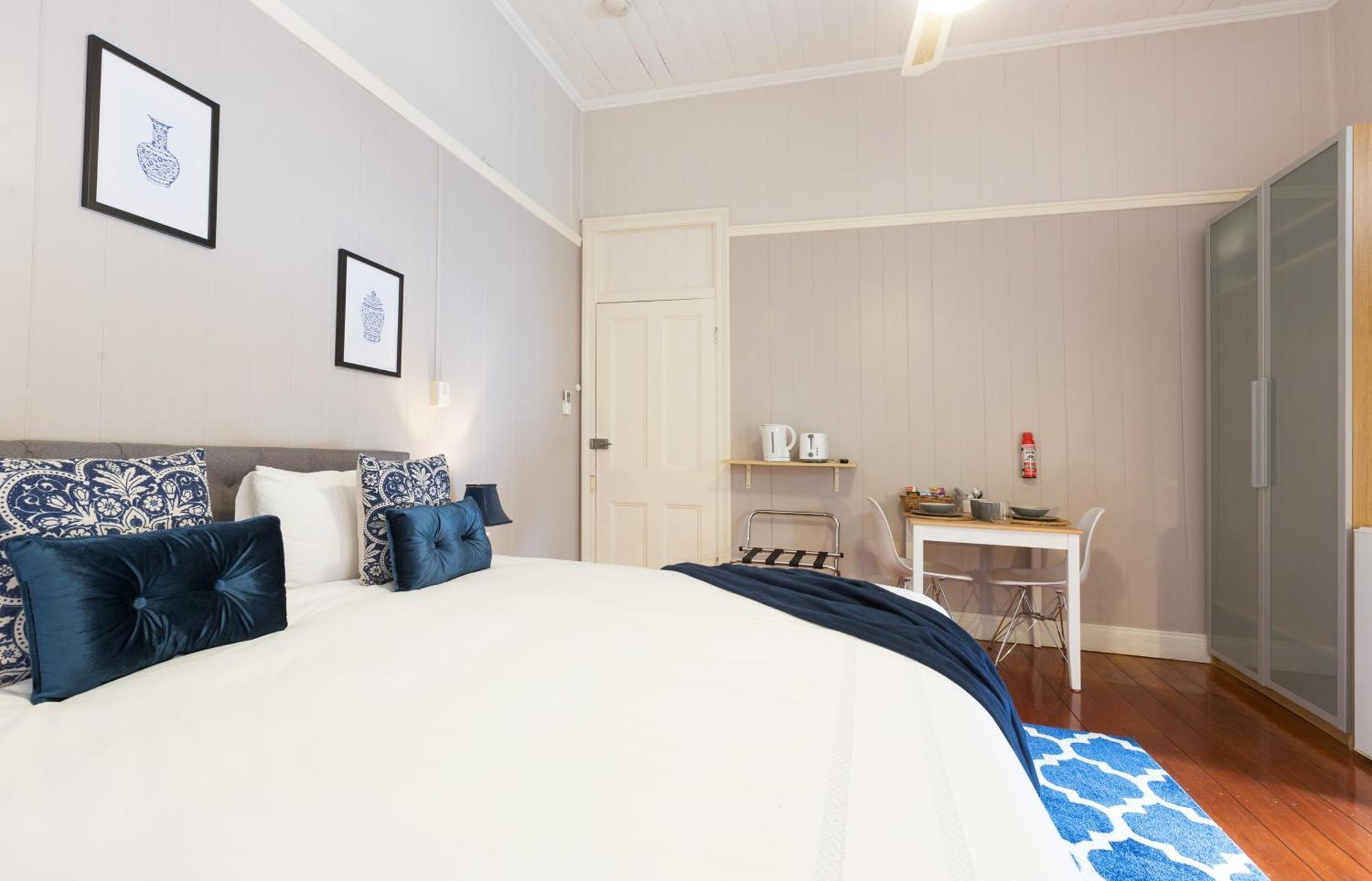 99 Kirkland Bed & Breakfast Bed & Breakfast Brisbane Oda fotoğraf