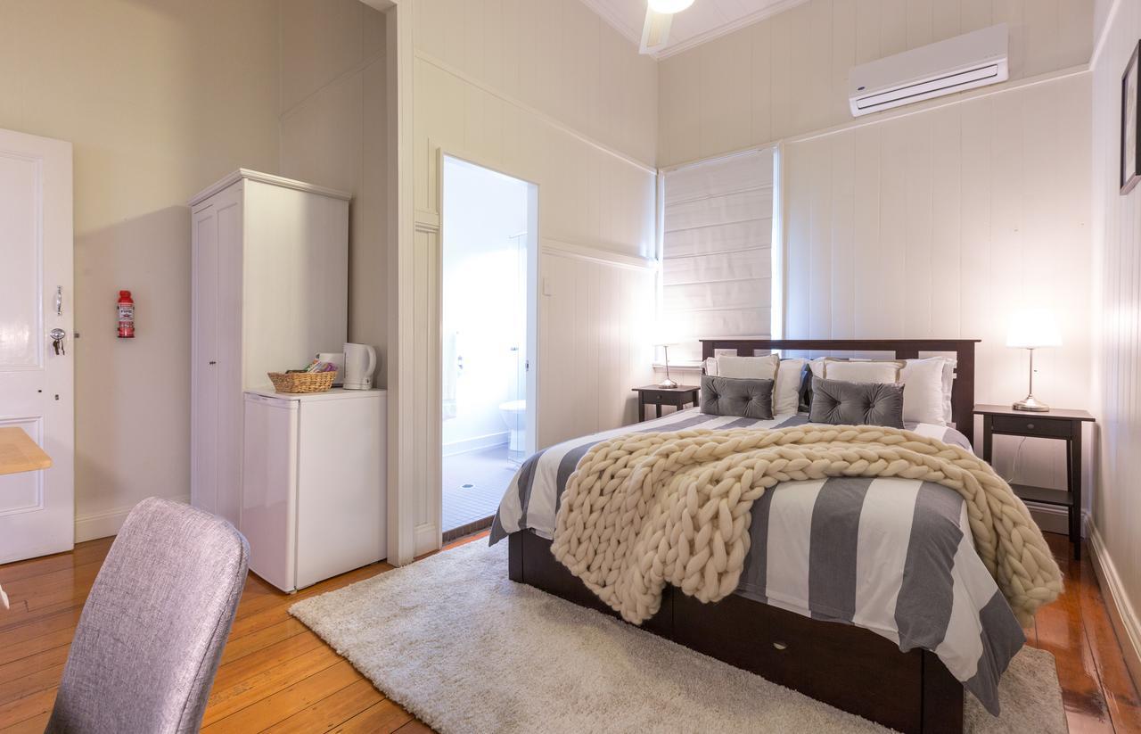 99 Kirkland Bed & Breakfast Brisbane Dış mekan fotoğraf
